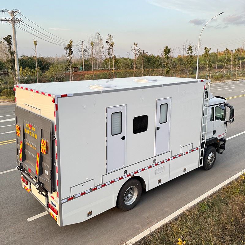 Customized Diesel Mobile CT Truck factory